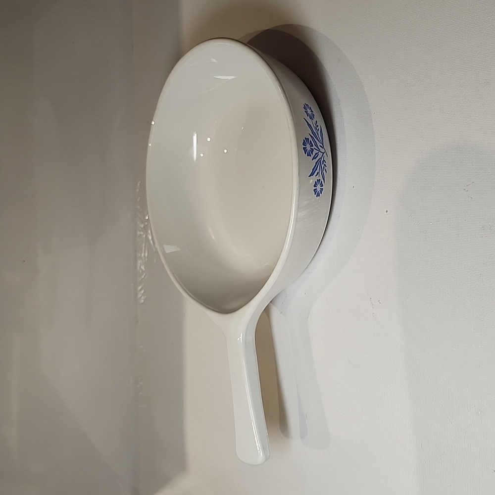(#5)Vintage corningware p-83-B. 12cm made in Canada